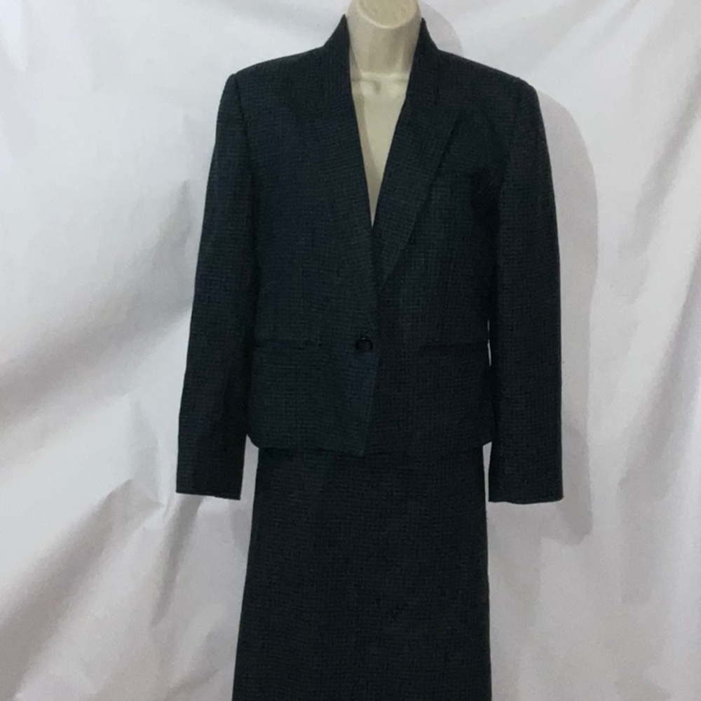Haberdasher Skirt Suit, 9/10, Tweed - Picture 3 of 14